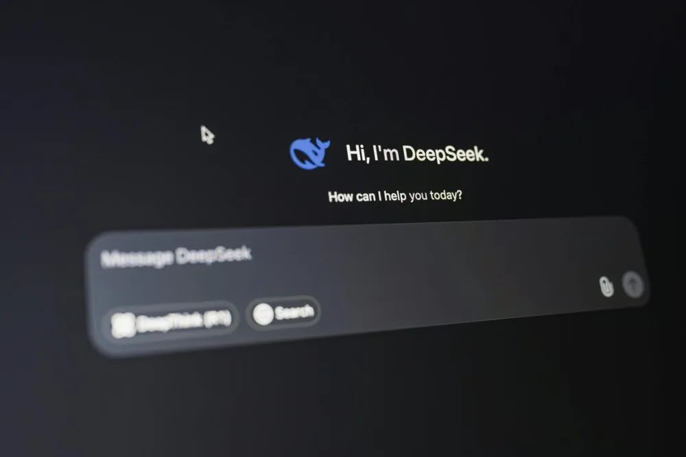 AI chat assistant answering a question directly on screen, leaving nothing to click through to